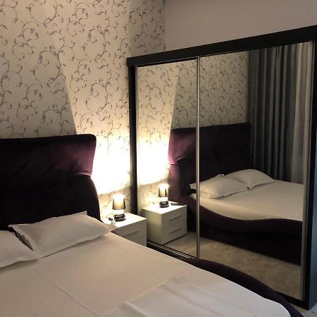 Apartmán Purple Sun Năvodari Exteriér fotografie