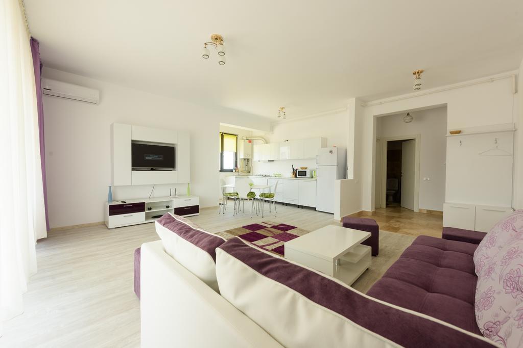 Apartmán Purple Sun Năvodari Exteriér fotografie