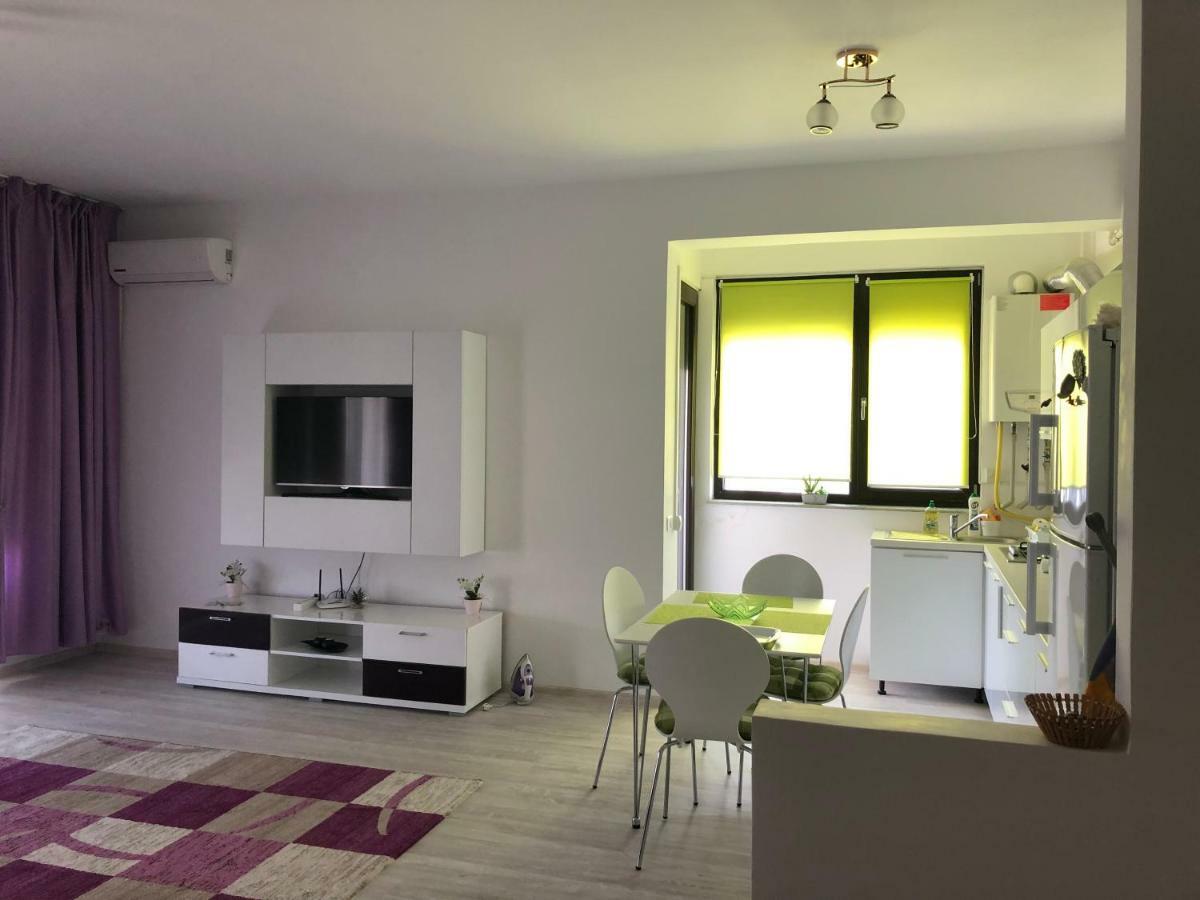 Apartmán Purple Sun Năvodari Exteriér fotografie